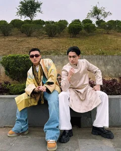 Vietnamese Stars Celebrate Lunar New Year Day One as MC Mai Ngoc Shares Exciting News - image 5