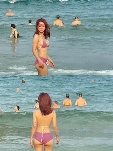 Singer Ngo Lan Huong Stuns Fans with Gorgeous Beach Bikini Photoshoot - image 10