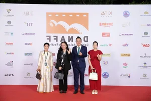 Star-Studded Red Carpet: Celebrities Shine at the DANAFF IV Opening Ceremony - image 4