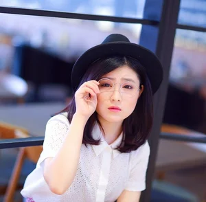 Top Aesthetic Portraits and Cute Girl Fashion Trends for 2026 - image 54