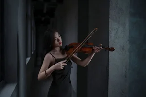YiTuYu Art Language Vol 9485 Showcases Elegant Portraits of Xiao Qi - image 14