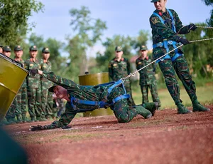 How Artists Build Discipline During the 'Military Experience' Reality Show - image 10