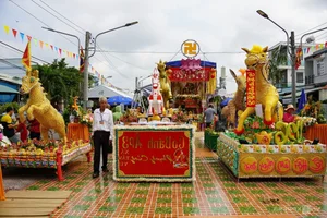 The Vibrant Rituals of the Lam Chay Festival: Flour and Water Traditions - image 7