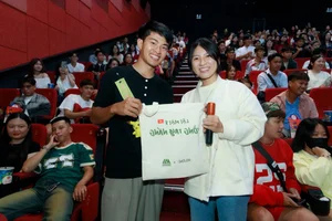 Viral Sensation Le Tuan Khang Meets Famous Director Ly Hai: What Is Next? - image 2