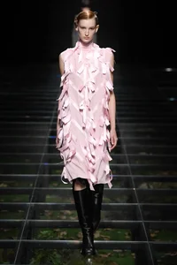Winter Fashion Guide: Stylish Color Trends to Elevate Your Wardrobe - image 8