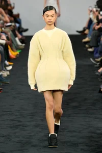Winter Fashion Guide: Stylish Color Trends to Elevate Your Wardrobe - image 11