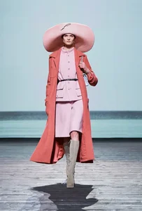 Winter Fashion Guide: Stylish Color Trends to Elevate Your Wardrobe - image 19