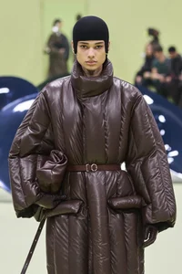 Winter Fashion Guide: Stylish Color Trends to Elevate Your Wardrobe - image 13
