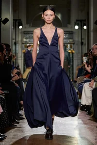 Winter Fashion Guide: Stylish Color Trends to Elevate Your Wardrobe - image 5