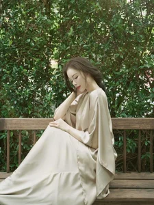 Hanoi's Elite Trio: The Wealthy Socialites Defining Luxury and Friendship in the Capital - image 5