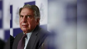 Billionaire Leaves Bulk of Fortune to Long-Time Housekeeper - image 9