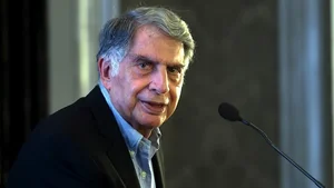 Billionaire Leaves Bulk of Fortune to Long-Time Housekeeper - image 8