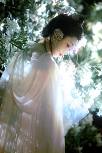 YiTuYu Art Language Vol.9972: Elegant Fine Art Photography of Min Yin Yin - image 3