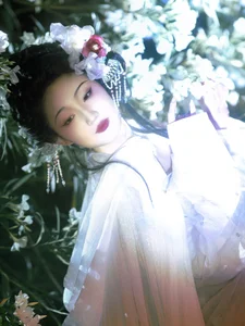 YiTuYu Art Language Vol.9972: Elegant Fine Art Photography of Min Yin Yin - image 2