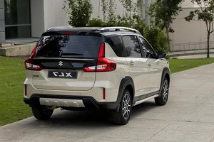 Toyota Corolla Cross Dominates the Hybrid SUV Market in May 2025 - image 7